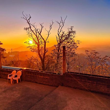 The Ashoka Inn 300Mts Walkable From Mall Road Shimla Extérieur photo