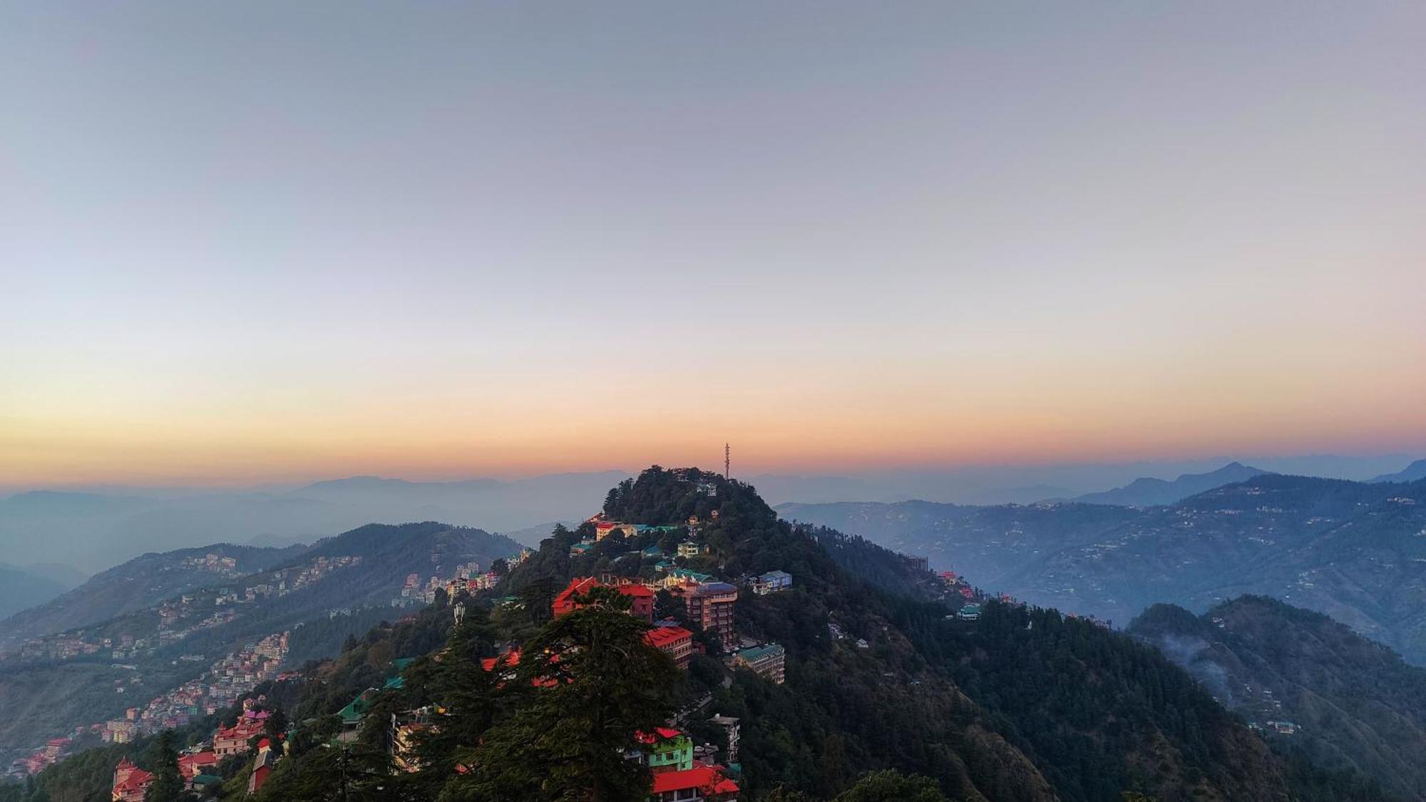 The Ashoka Inn 300Mts Walkable From Mall Road Shimla Extérieur photo