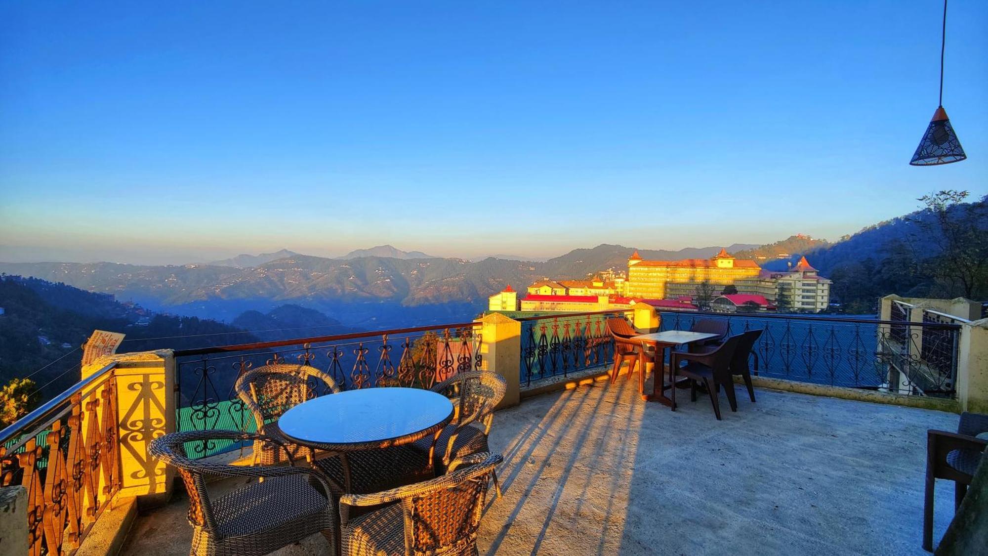 The Ashoka Inn 300Mts Walkable From Mall Road Shimla Extérieur photo