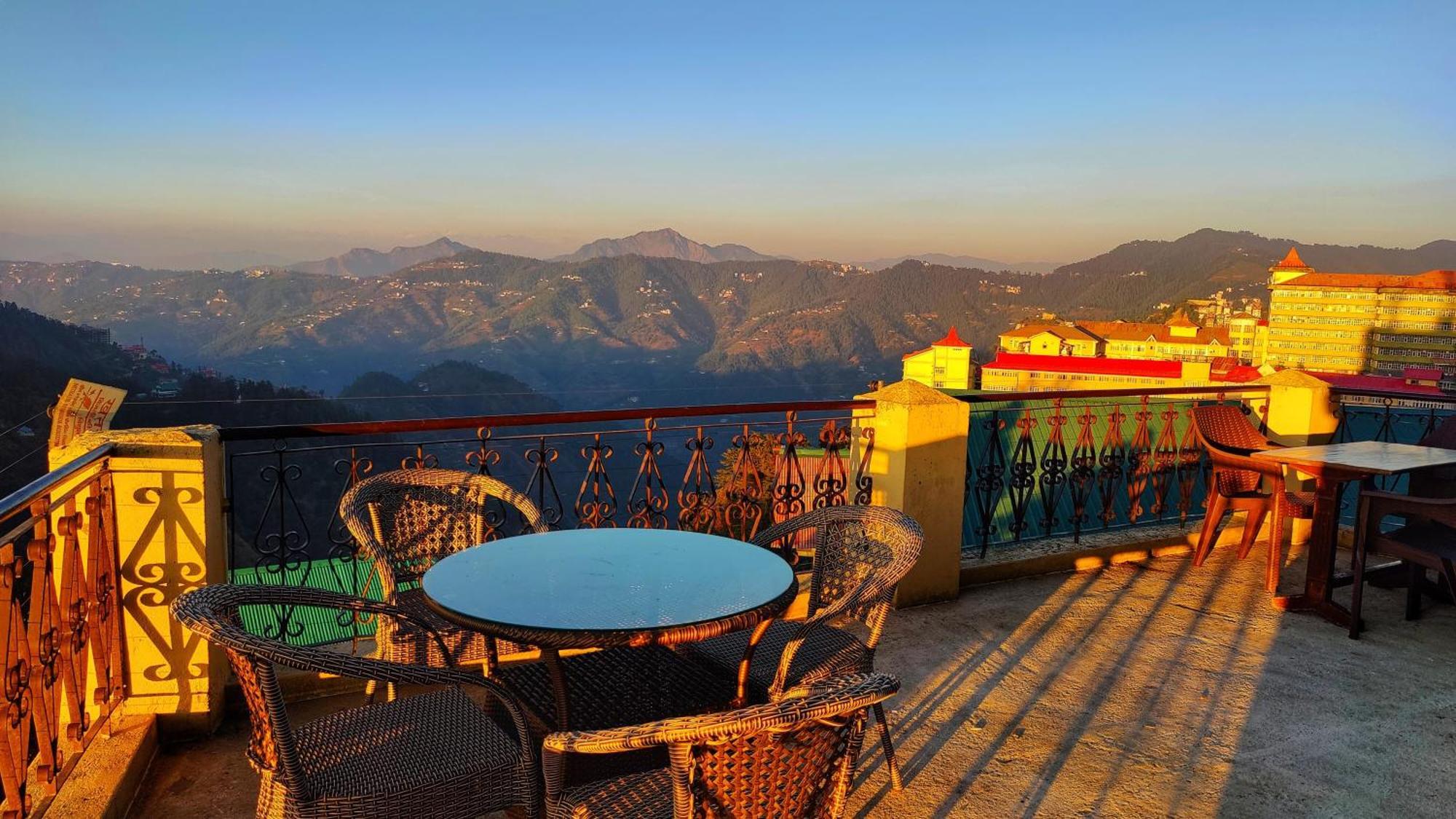 The Ashoka Inn 300Mts Walkable From Mall Road Shimla Extérieur photo