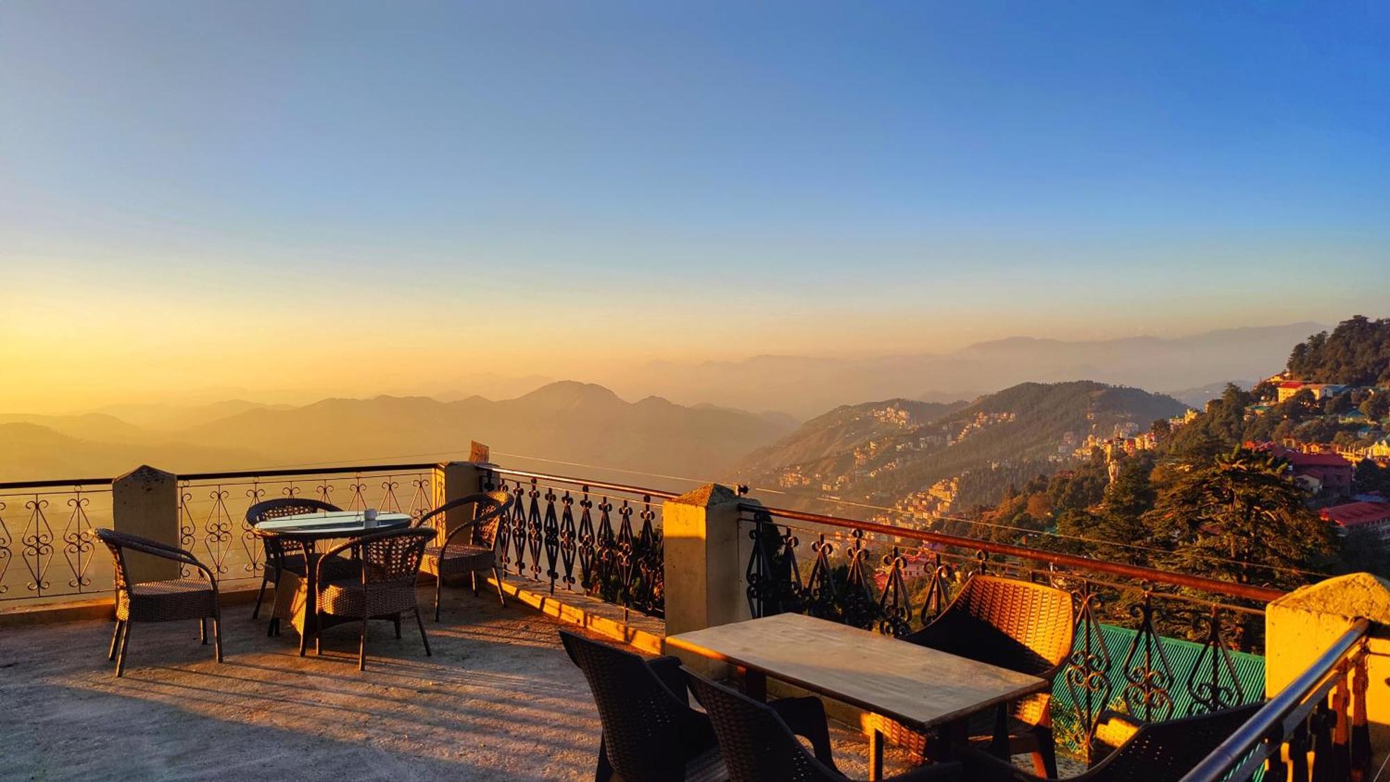 The Ashoka Inn 300Mts Walkable From Mall Road Shimla Extérieur photo