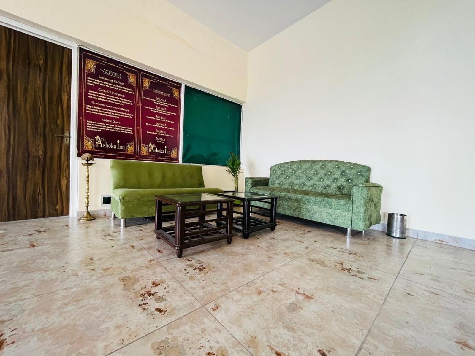 The Ashoka Inn 300Mts Walkable From Mall Road Shimla Extérieur photo