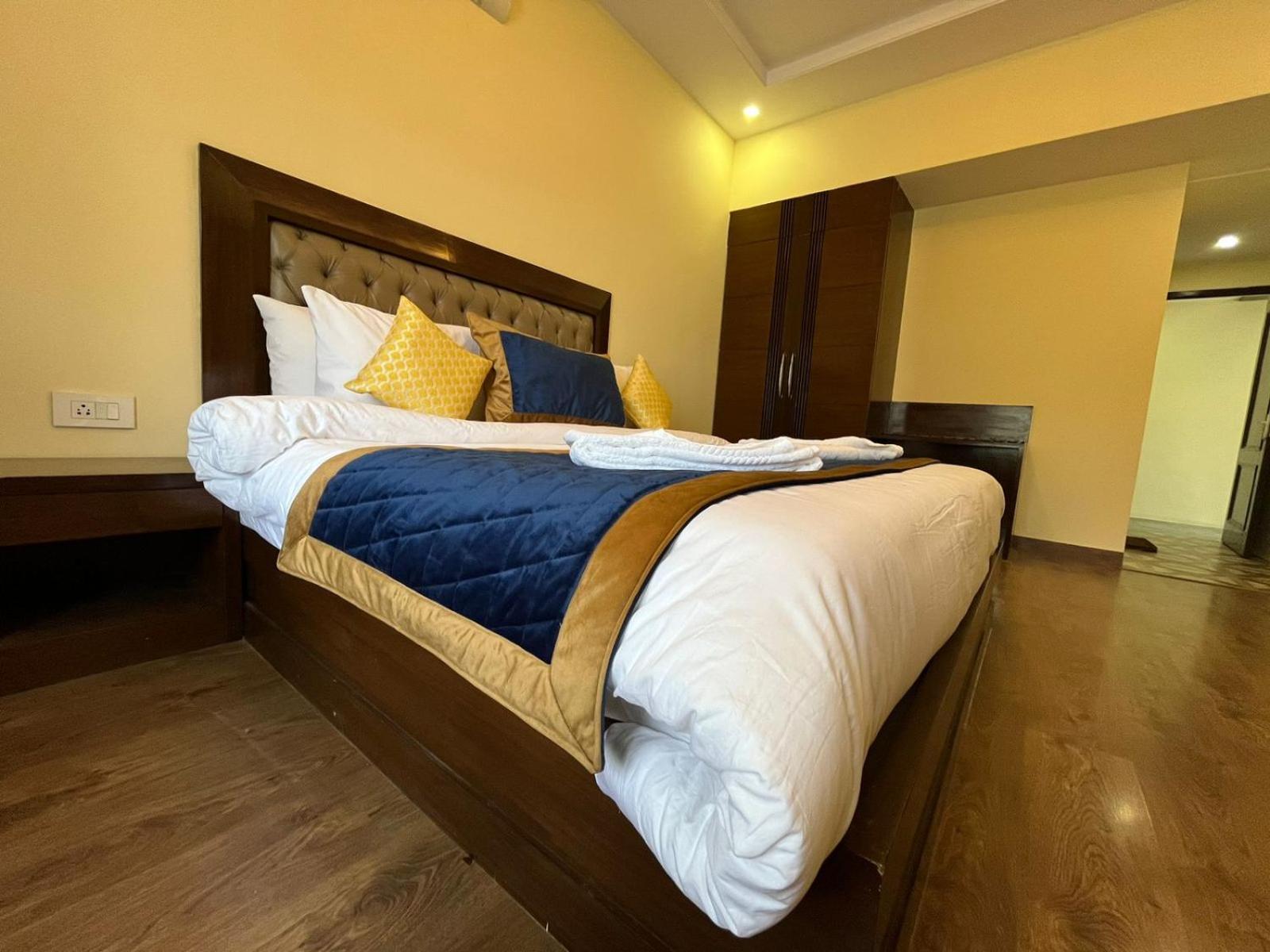 The Ashoka Inn 300Mts Walkable From Mall Road Shimla Extérieur photo